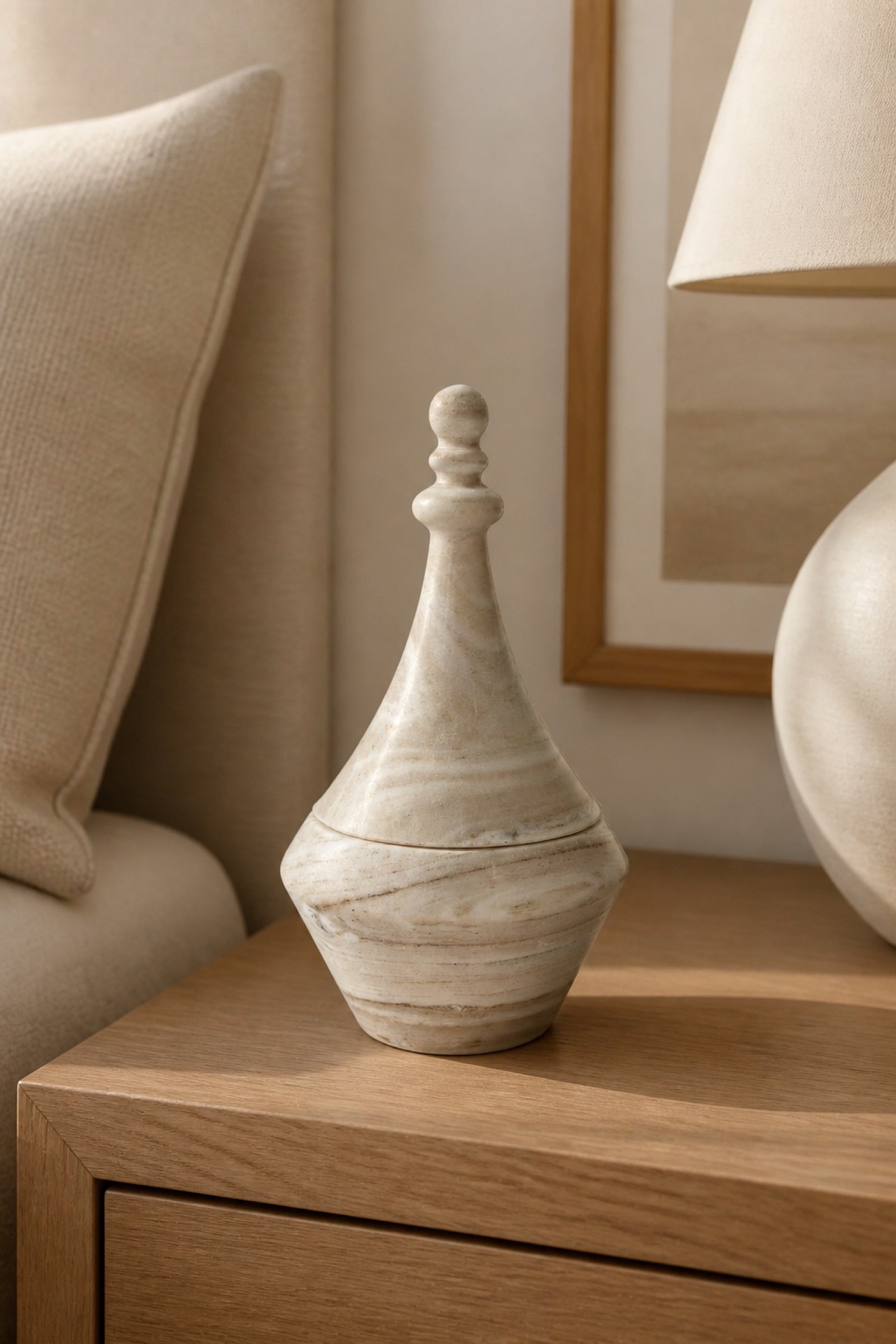 Cream Lidded Vase product view 3