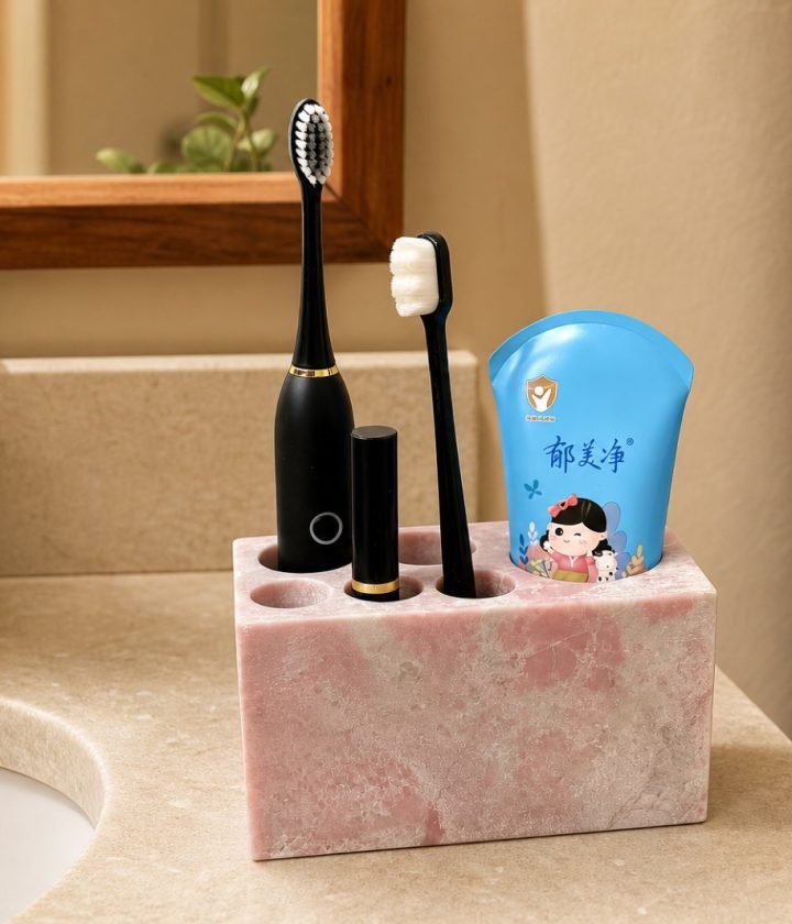 Pink Toothbrush Holder Set product view 4